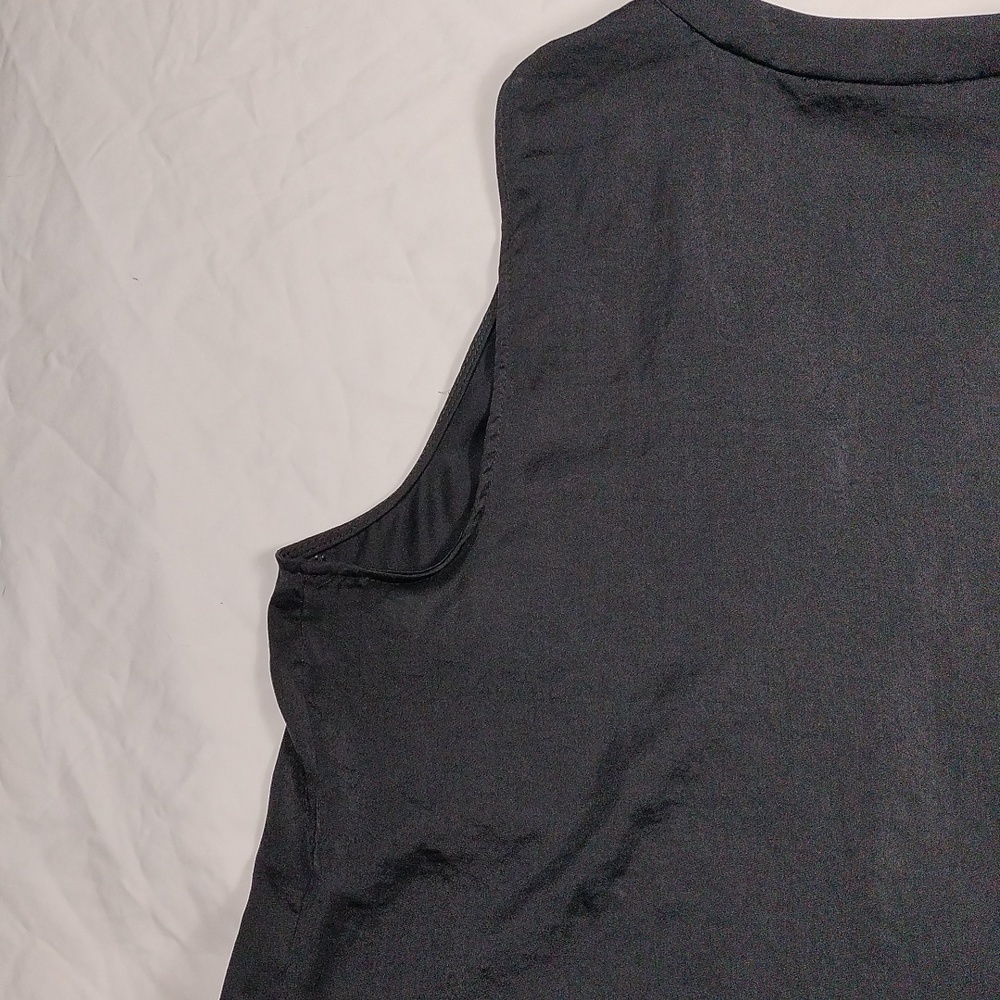 Vince camuto women's sleeveless v-neck top size medium - Picture 8 of 11